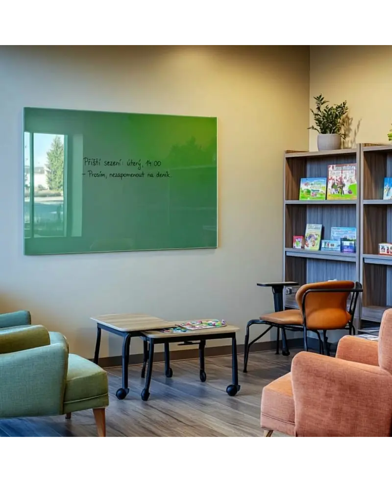 Zelená veronesova skleněná magnetická tabule Smatab® pro neziskové organizace