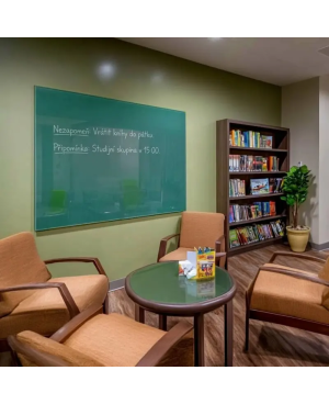 Zelená smaragdová skleněná magnetická tabule Smatab® pro neziskové organizace