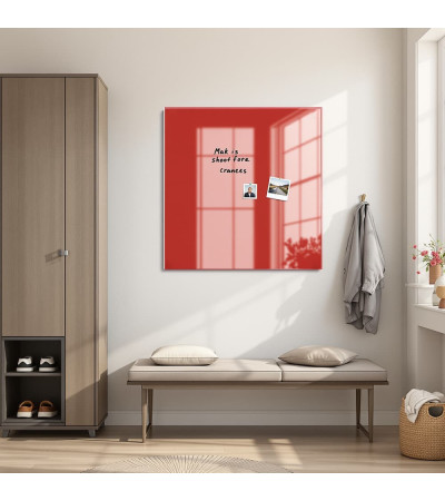 Skleněná magnetická tabule nalepovací na zeď - červená korálová Smatab®